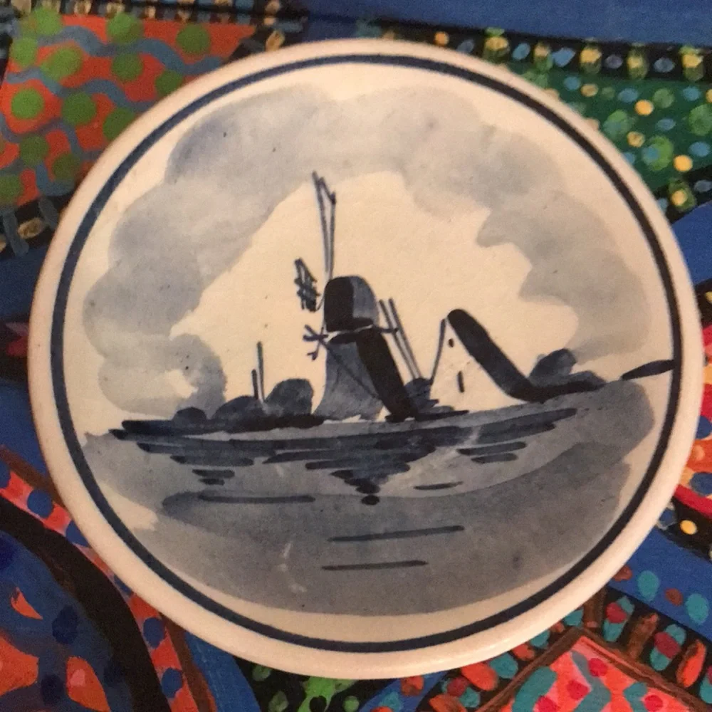 Delfts Pitcher & Plate- Mini - Picture 11 of 12